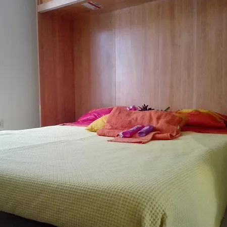Alojamento de Acomodação e Pequeno-almoço Le Terme Di Porta Romana